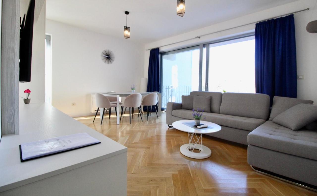 2Bd New Dobrota Apt With Bay Views Kotor Exteriér fotografie